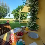 Ξενοδοχείο με διαμερίσματα La Contadina E *